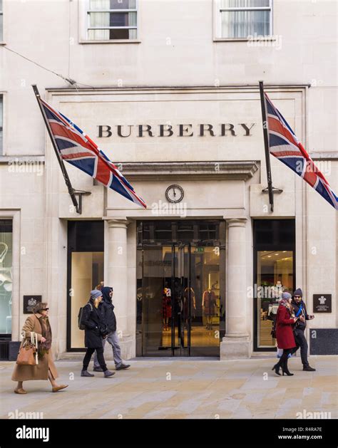 burberry show london location|burberry stores in london.